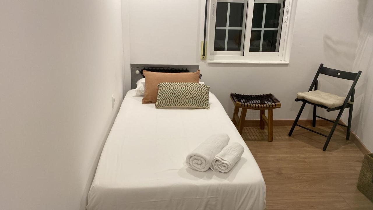 سانتياغو دي كومبوستيلا Hostal Pension "Centro" المظهر الخارجي الصورة